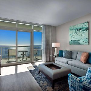 Suite Côté Océan à 2 Chambres à Coucher Lit King-Size